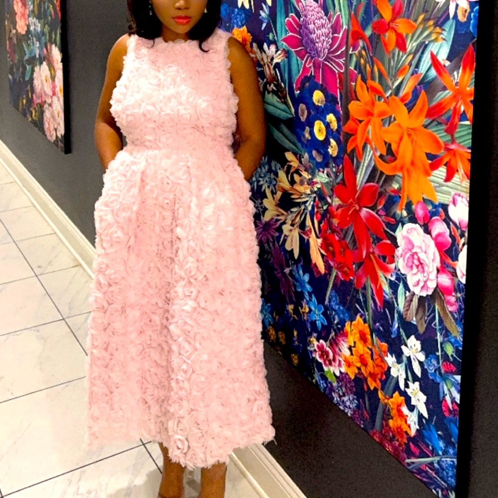 Very nice brunch dress